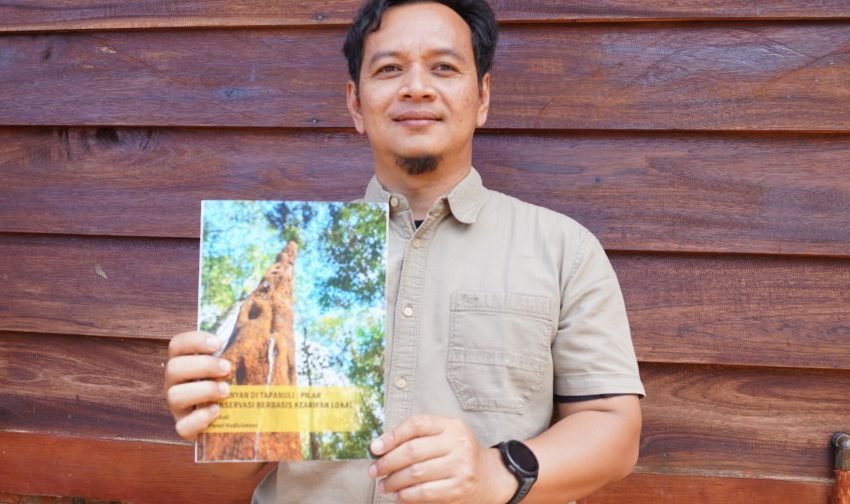 Liputan lapangan Rio Ardi